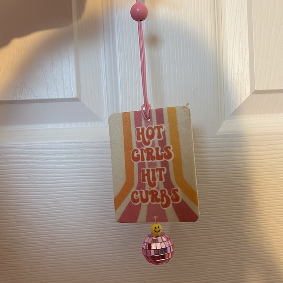 💖HOT GIRLS HIT CURBS💖 Car Mirror Accessory - Picture 2 of 2